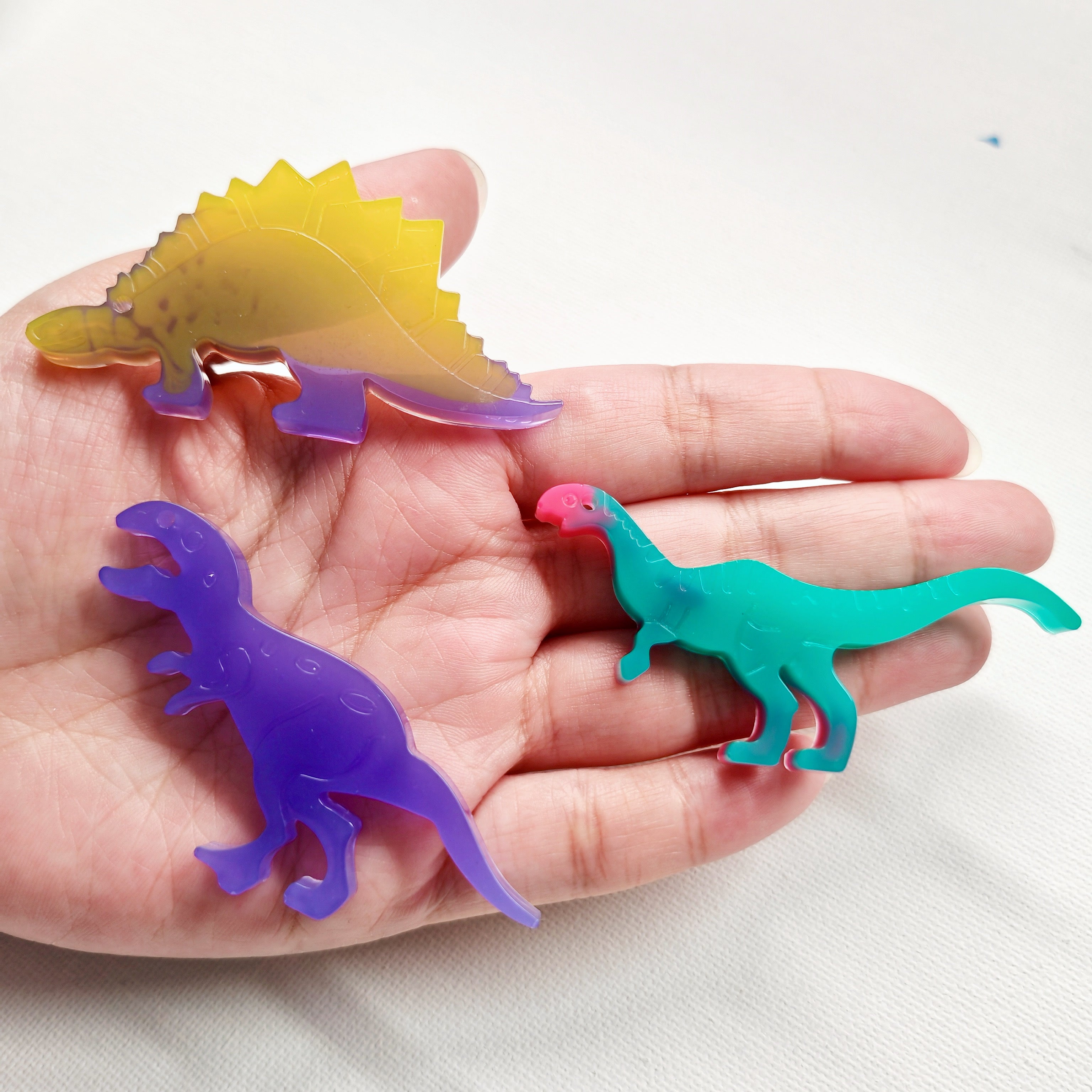 EXERZ Resin Craft Kit – Complete Set for Creative Resin Art (Dinosaur)